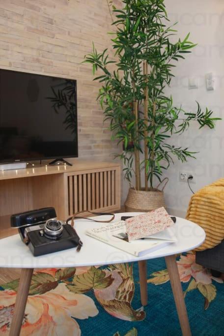 Rb - Urban Loft Retreat, Comfort & Good Location Valencia Kültér fotó